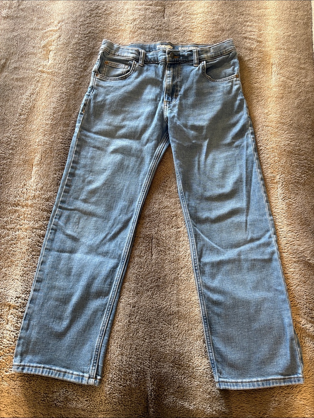 Wrangler Boy's Classic Straight Light Blue Jeans